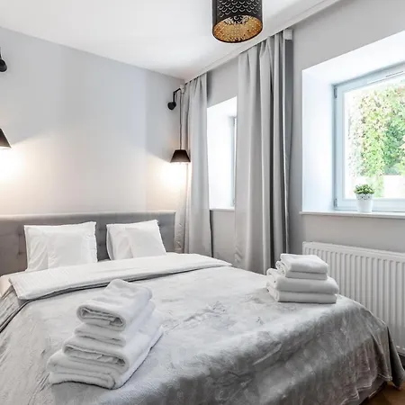 アパート Lipowa 18a グディニャ